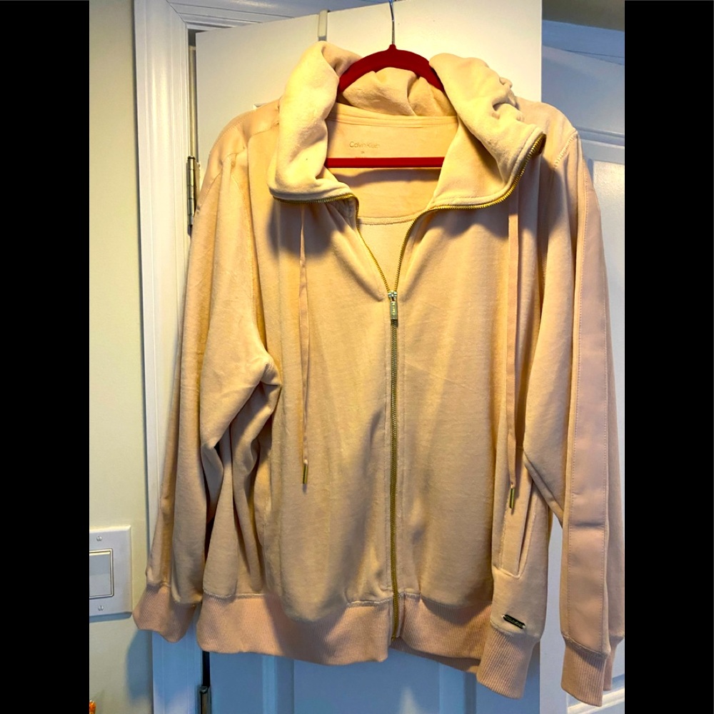 Calvin Klein velour jacket. Thank you for stopping by!